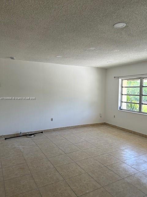 Building Photo - 5275 SW 77th Ct