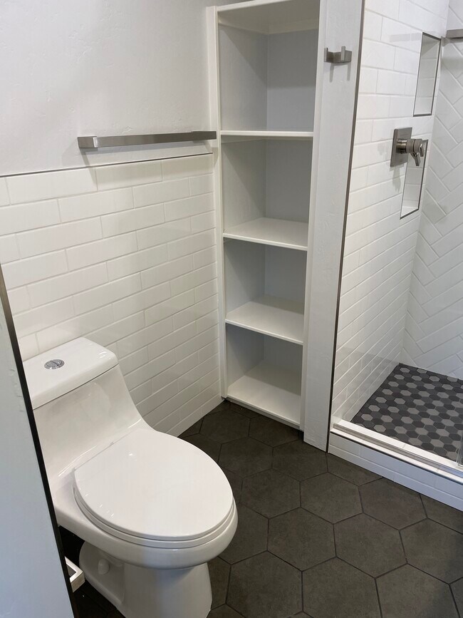 Building Photo - 1222 S Roosevelt St