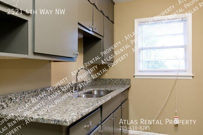Building Photo - 2521 4th Way NW