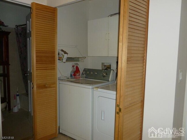 Building Photo - 408 Hawkshead Way