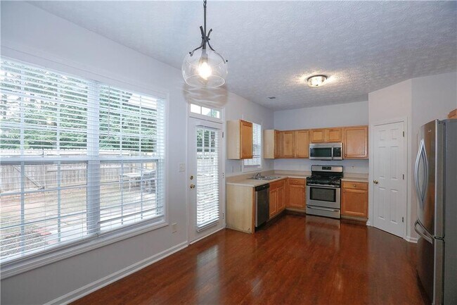 Building Photo - 3048 Kentmere Dr