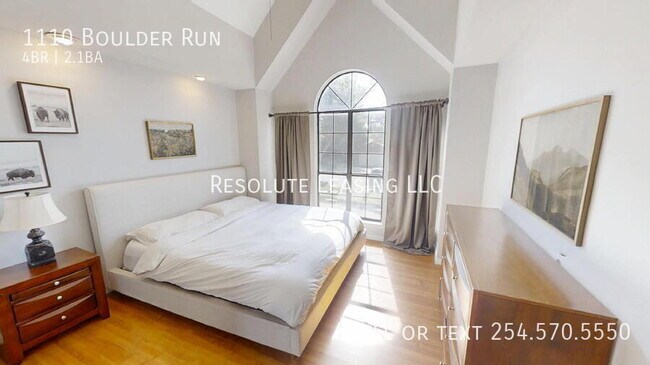 Building Photo - 1110 Boulder Run