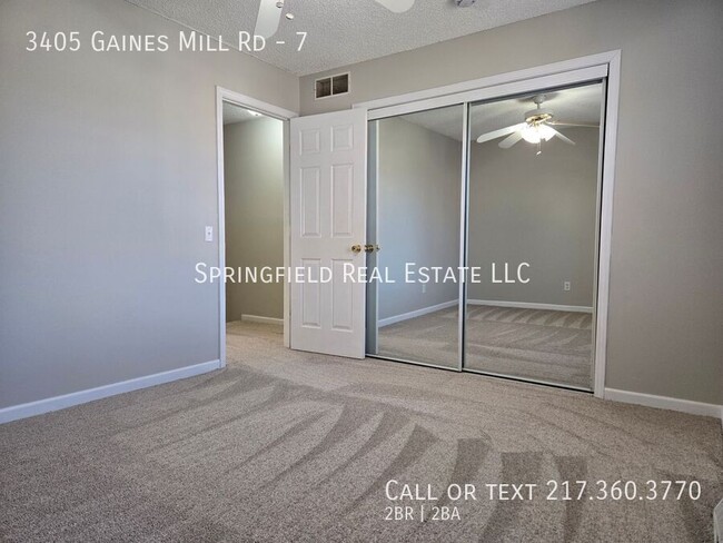 Building Photo - Here Comes the Sun: Freshly Updated 2 Bed,...