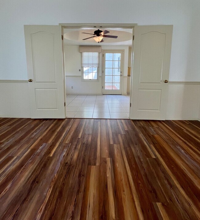 Building Photo - San Gabriel