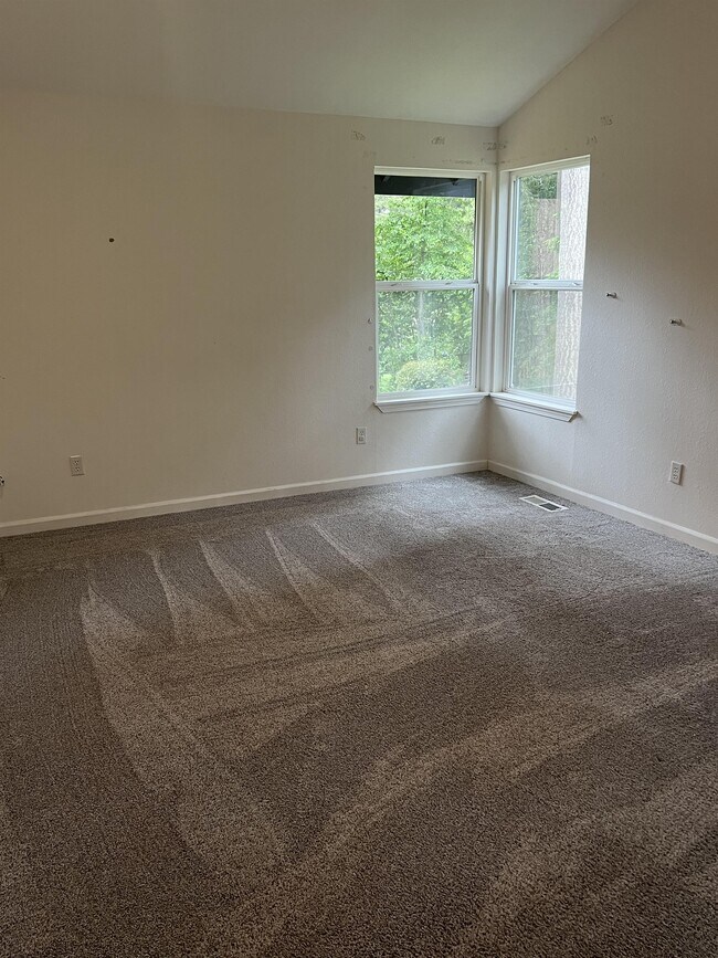 Building Photo - 1017 35th St Ct NW