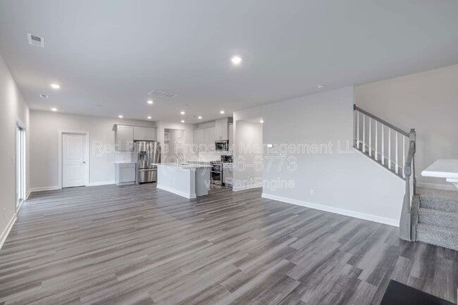 Building Photo - 11910 Silverheel Ln