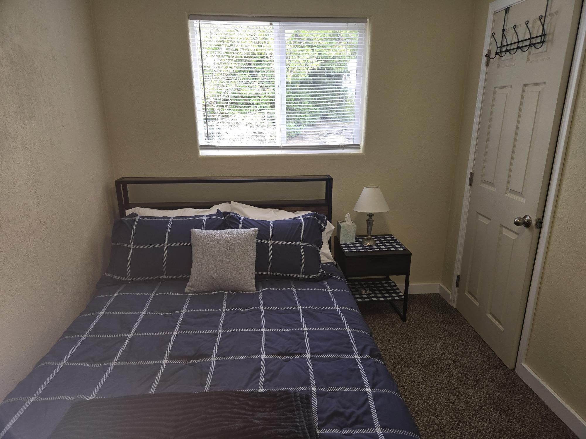 Building Photo - 1713 Anderson St