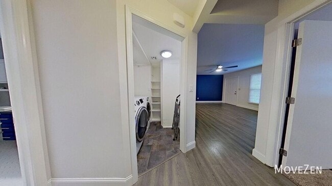 Building Photo - 3 Balfer Ct