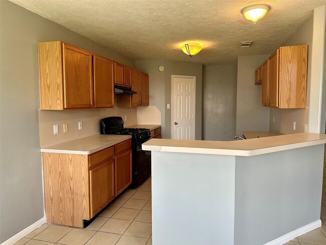 Building Photo - 4542 Reams Ln