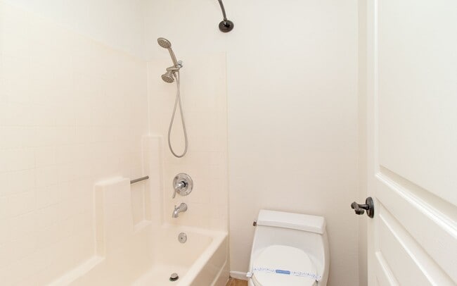 Building Photo - Single Story Home on Corner Lot in San Mar...