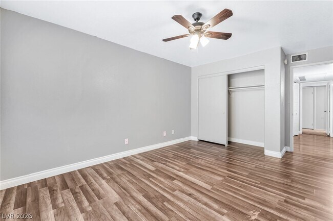 Building Photo - 3125 Casey Dr