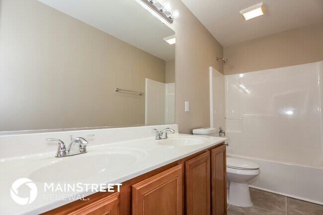 Building Photo - 11528 Sidney Crest Ave