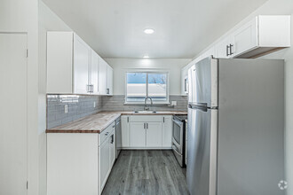 Building Photo - 3666 Ingalls St