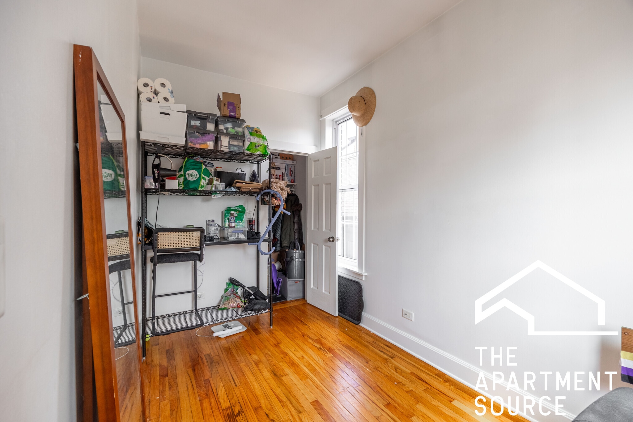 Building Photo - 1653 S Throop St