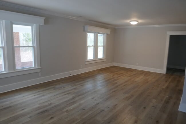 Building Photo - 132 Hwy 343 North