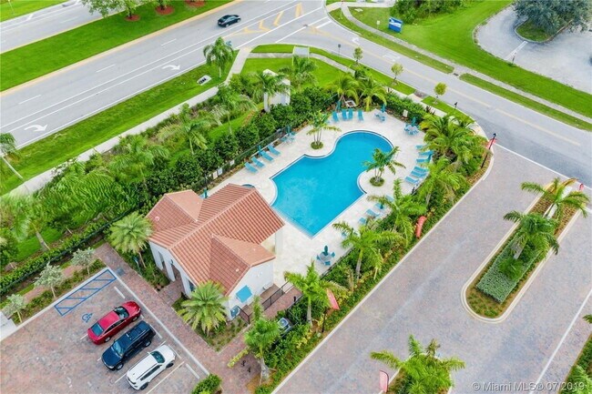 Building Photo - 20901 NW 1st Dr