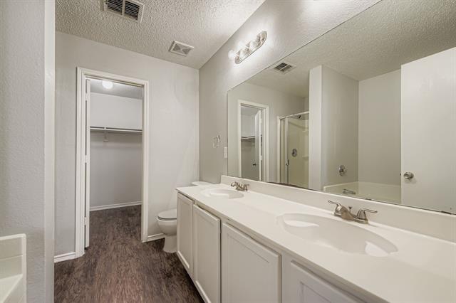 Building Photo - 3904 Stonewick Ct