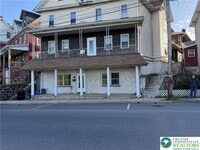 Building Photo - 136A Bankway St