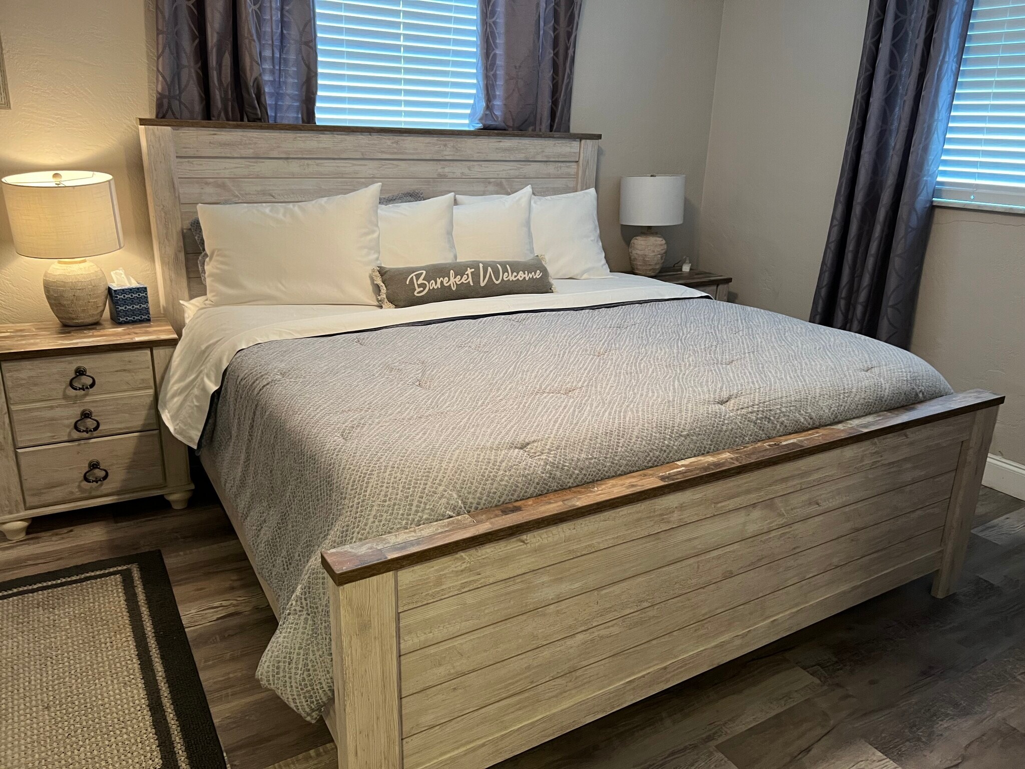 Master bedroom - 506 University Blvd