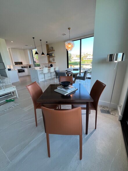 Bridge/Game table & chairs - 47094 El Menara Cir