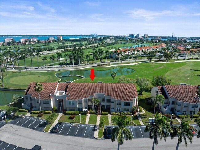 Building Photo - 5900 Bahia Del Mar Cir N