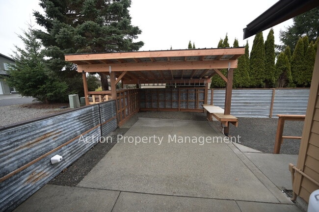Building Photo - 2+ bed 2 bath home in Dungeness Heights, Sequim