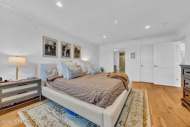 Building Photo - 28 Catherine St