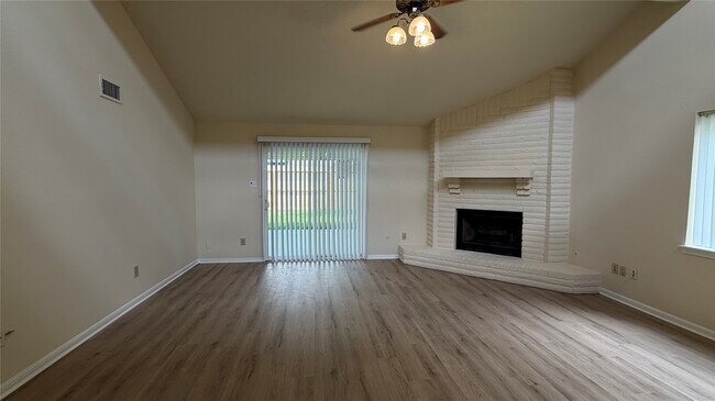 Building Photo - 11614 Inga Ln