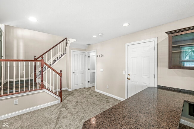 Building Photo - 12764 Edgemont Way