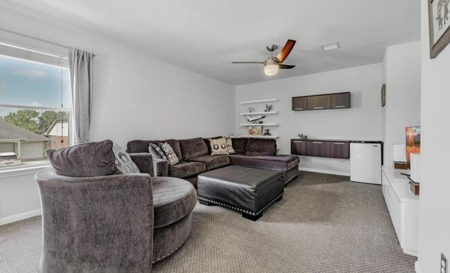 Building Photo - 11103 Canyon Brook Ct