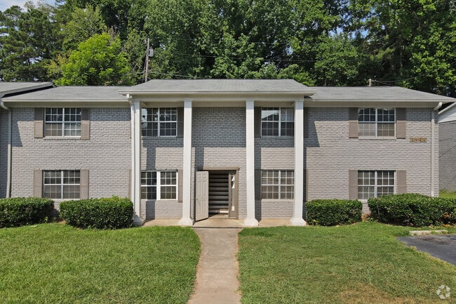 the estuary apartment homes atlanta ga 30341