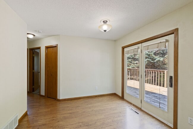 Building Photo - 1711 Slater Ln