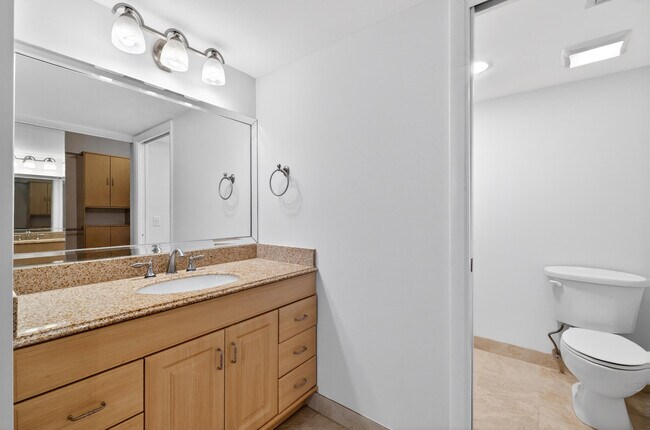 Building Photo - 3507 Village Blvd