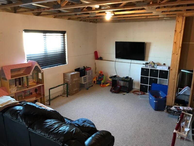 Building Photo - 6788 Gingham Ct