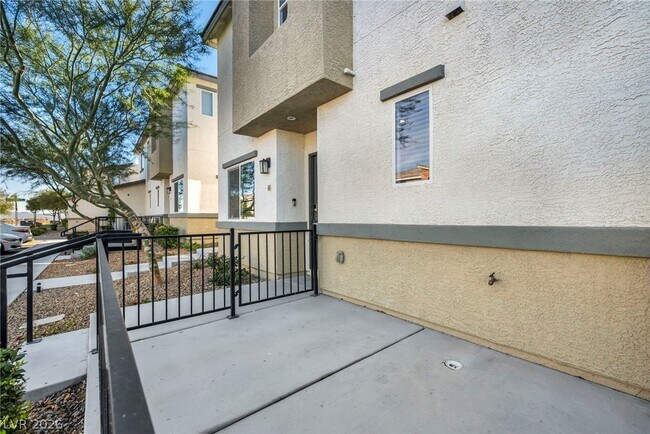 Building Photo - 12128 Frost Lime Rd