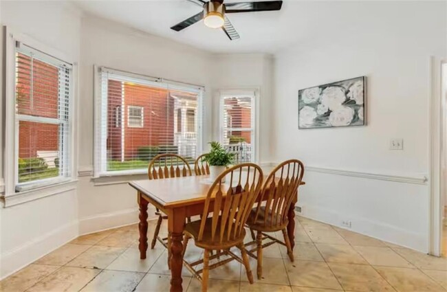 Building Photo - 1408 Aramore Dr SE