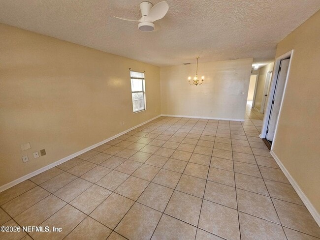 Building Photo - 7632 Hare Ave