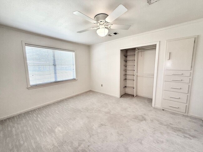 Building Photo - 3134 Fritchie Dr