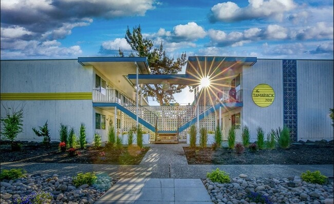 Building Photo - Tamarack Apartments
