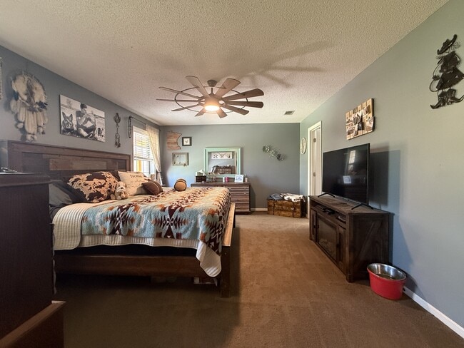 Building Photo - 10675 Baxter-Durrence Rd