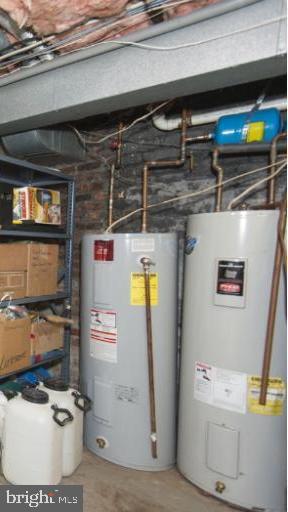 Building Photo - 1312 R St NW