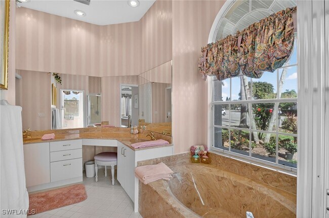 Building Photo - 6687 Huntley Ln S