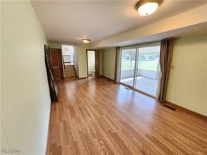 Building Photo - 5650 Cascade Ct