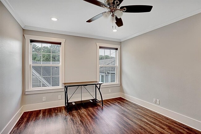 Building Photo - 1716 Haver St