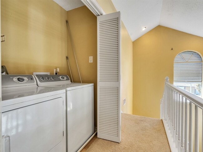 Building Photo - 16627 Bayfront Dr