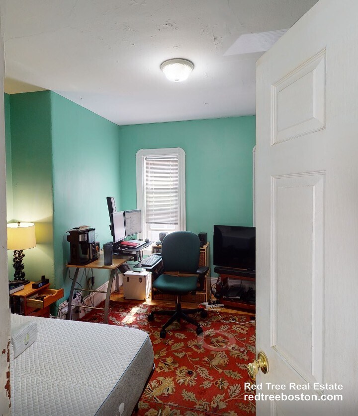 Building Photo - 29 Victoria St