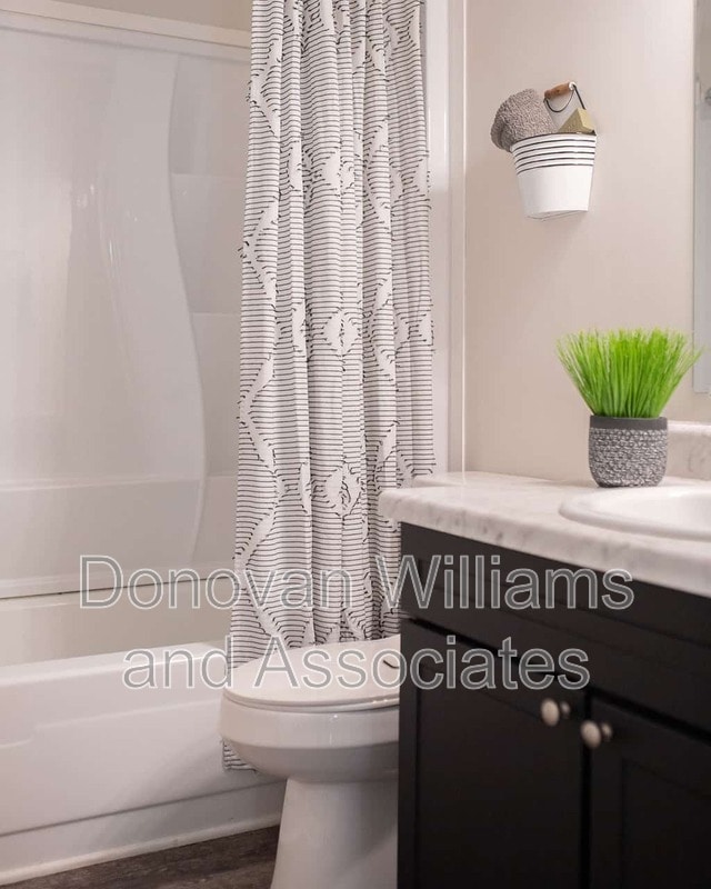 Building Photo - 2225 Kilborne Dr