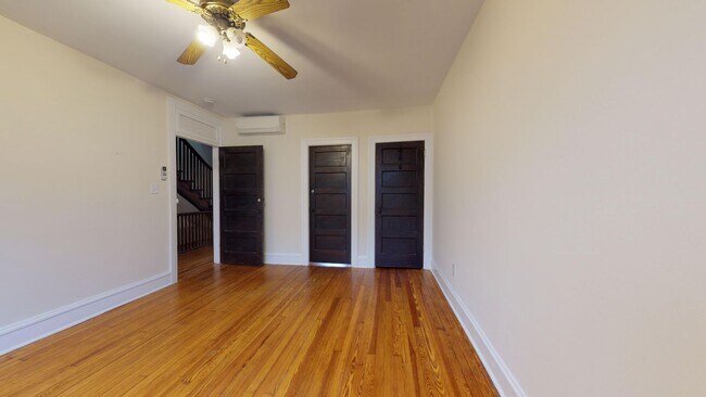 Building Photo - 728 Rock Creek Church Rd NW