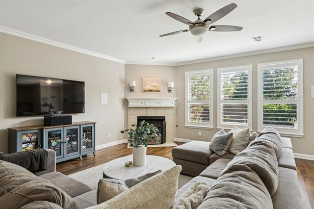 Building Photo - 5800 Palomino Dr