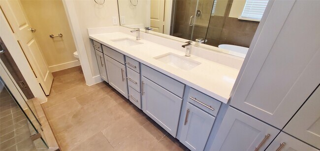 Building Photo - 2980 Alice St